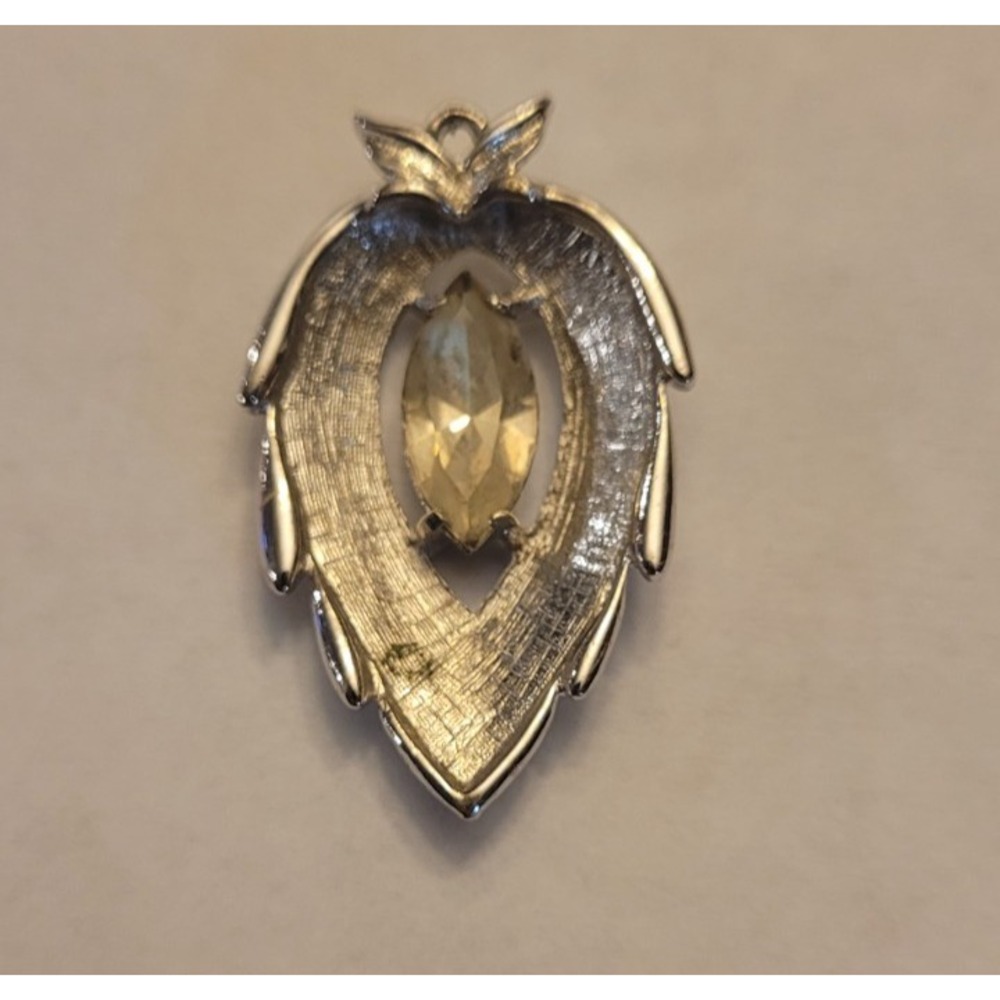 Sarah Coventry Clear Rhinestone Leaf PENDANT 1"x1 1/2" Very Pretty